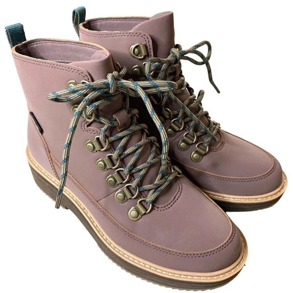 Teva Midform Lace Up Boot in Dark Purple Gorpcore Women's Size 9.5 - Picture 1 of 9